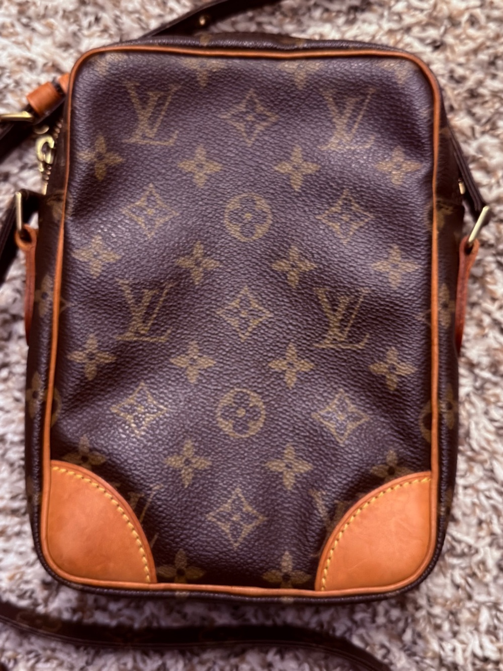 Louis Vuitton Monogram Canvas Crossbody in Brown and Tan - Picture 3 of 12